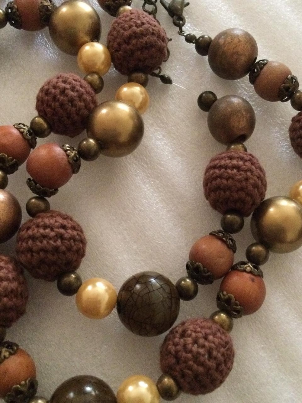 Fall Necklace - Picture 3 of 3